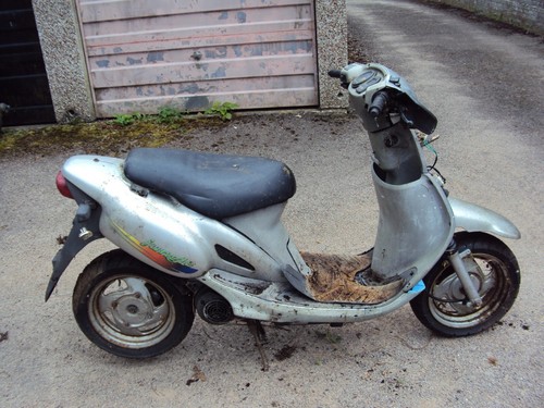 Sym jungle stroke moped - 2,