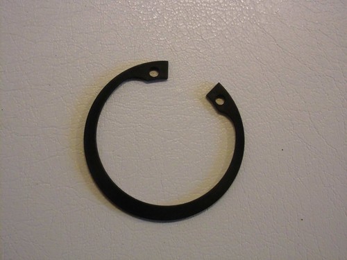Crankshaft left seal retaining - crankshaft,